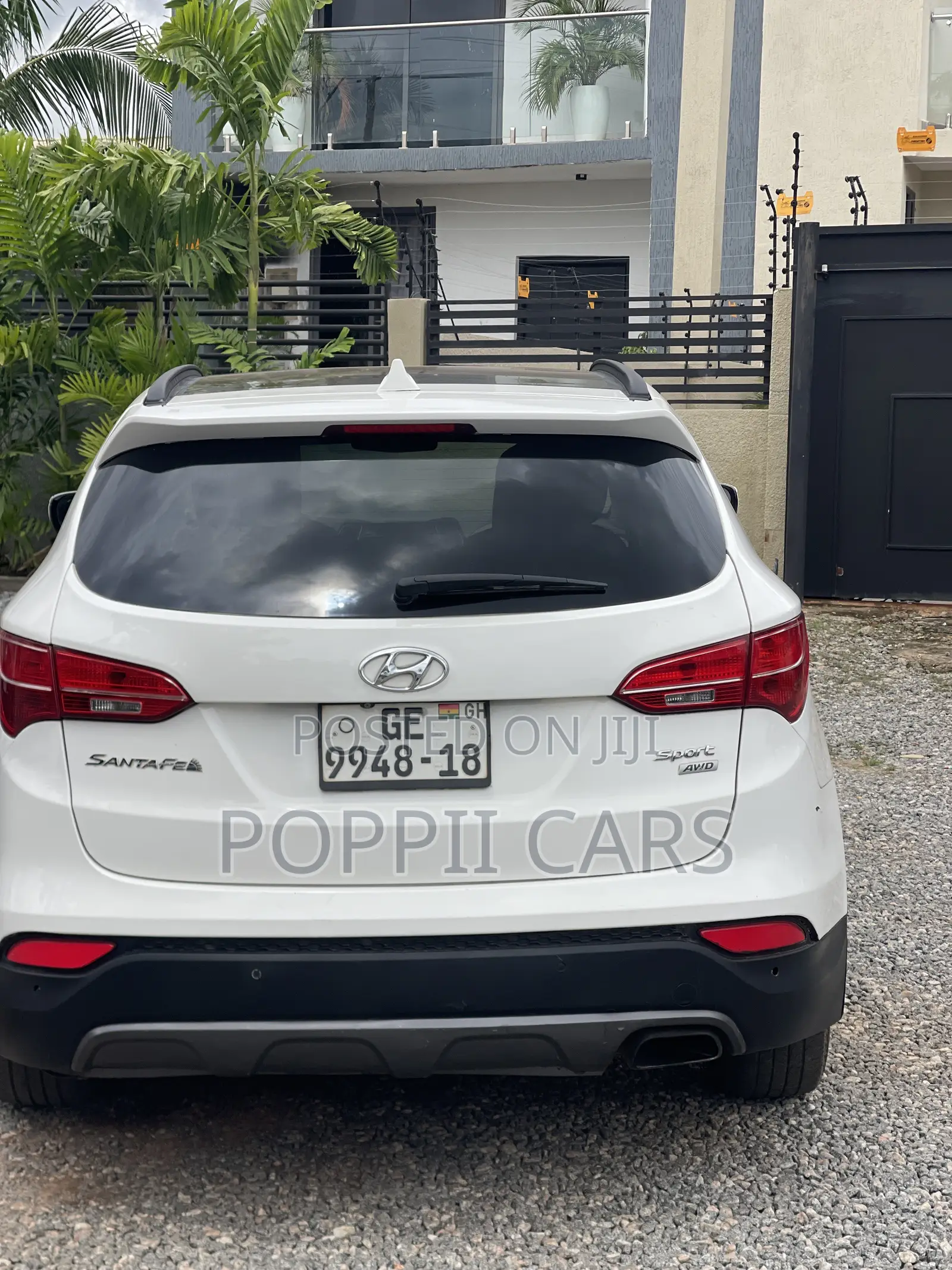 Hyundai Santa Fe 2016 White