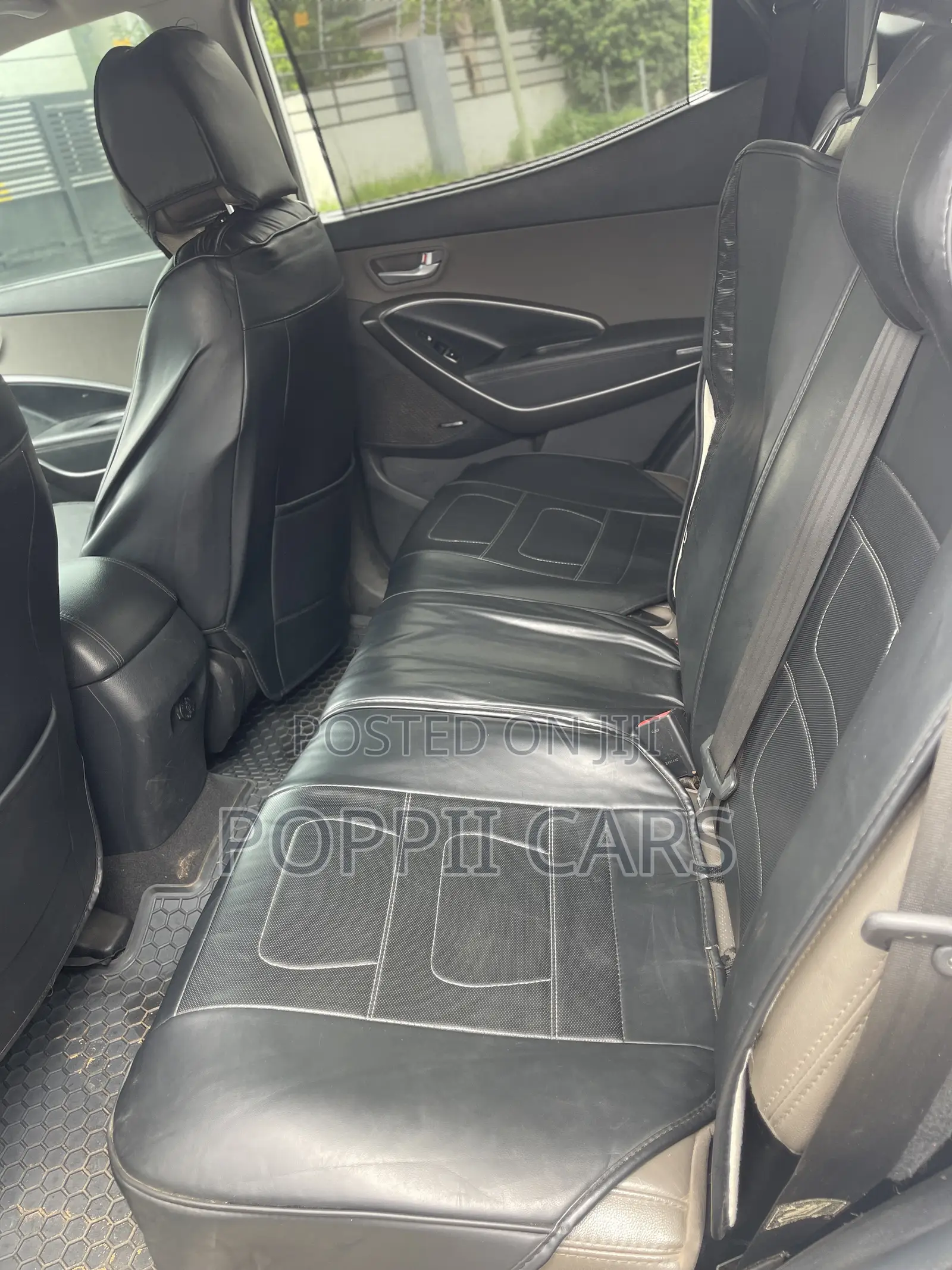 Hyundai Santa Fe 2016 White