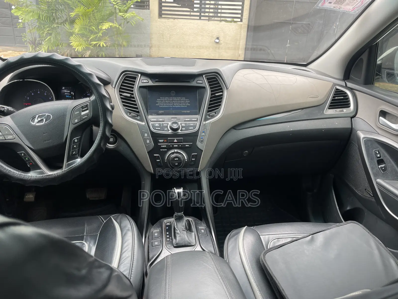 Hyundai Santa Fe 2016 White