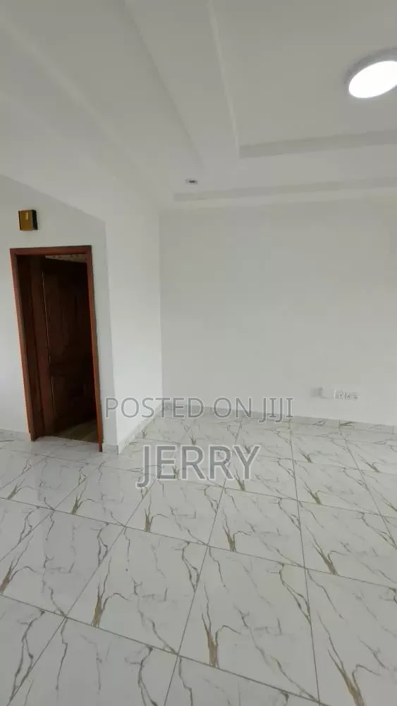 2bdrm Apartment in Sakumono for rent