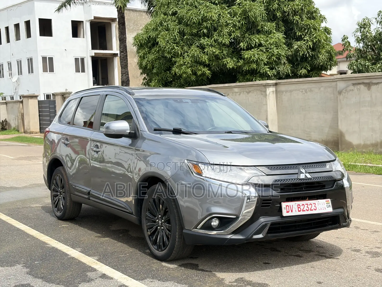 Mitsubishi Outlander 2.4 PHEV AWD 2019 Gray