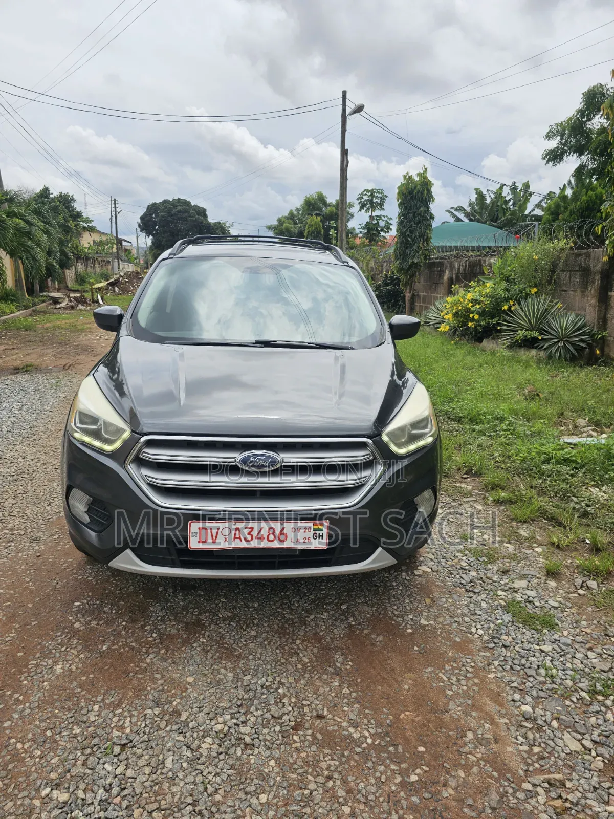 Ford Escape SE 4x4 2017 Gray