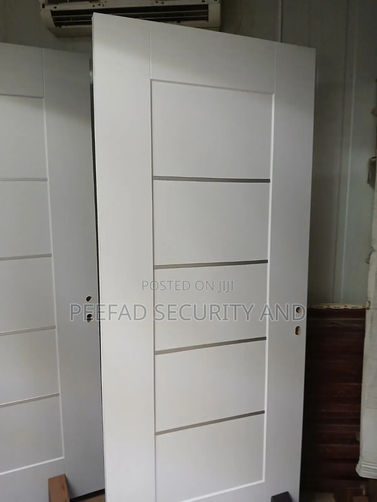 Peefad Interior Doors