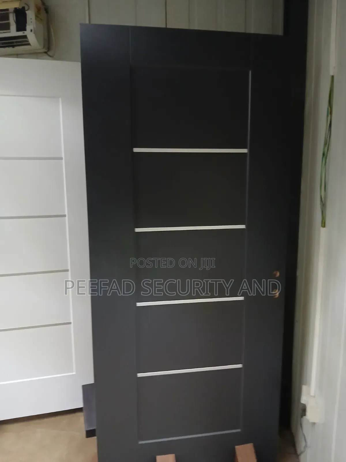 Peefad Interior Doors