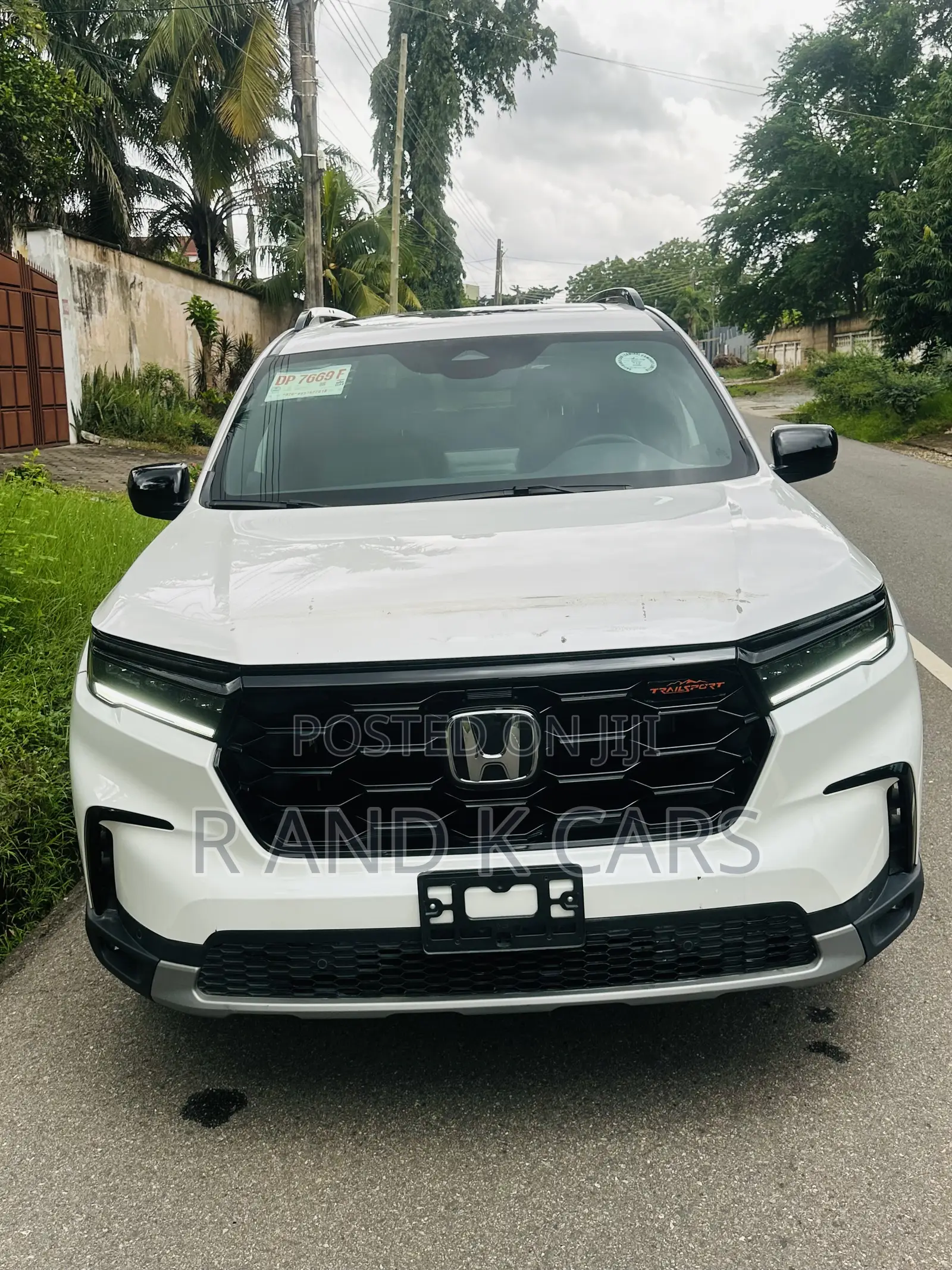 Honda Pilot Black Edition AWD 2025 White