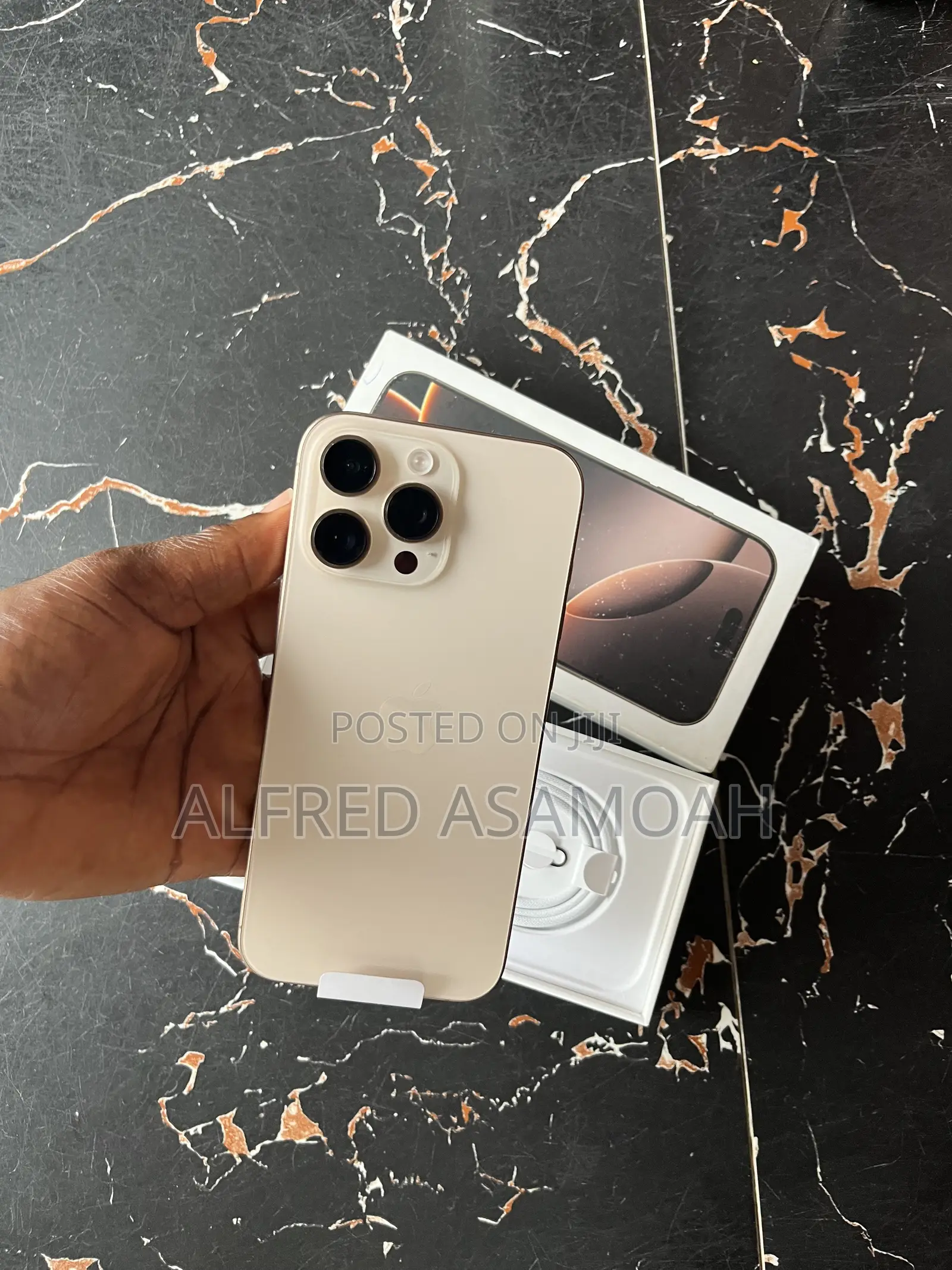 Apple iPhone 16 Pro Max 256 GB Gold