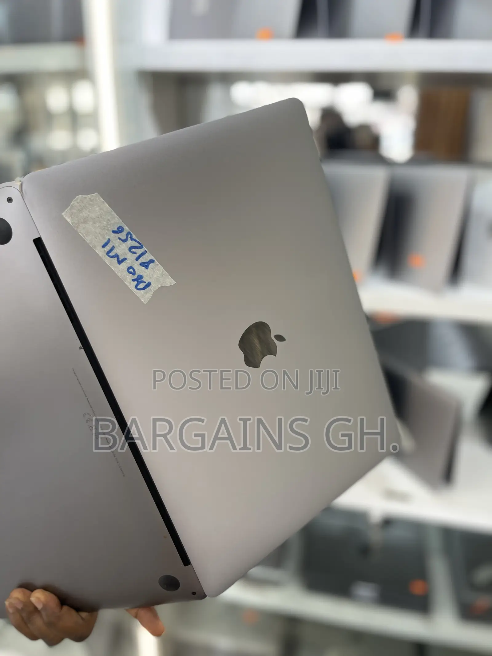 Laptop Apple MacBook Pro 2020 8GB Apple M1 Pro SSD 256GB