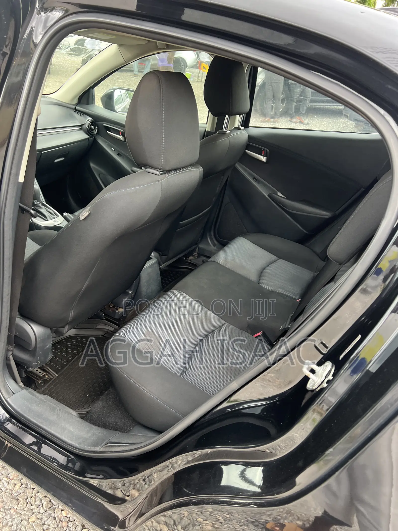 Toyota Yaris iA 1.5 FWD 2016 Black