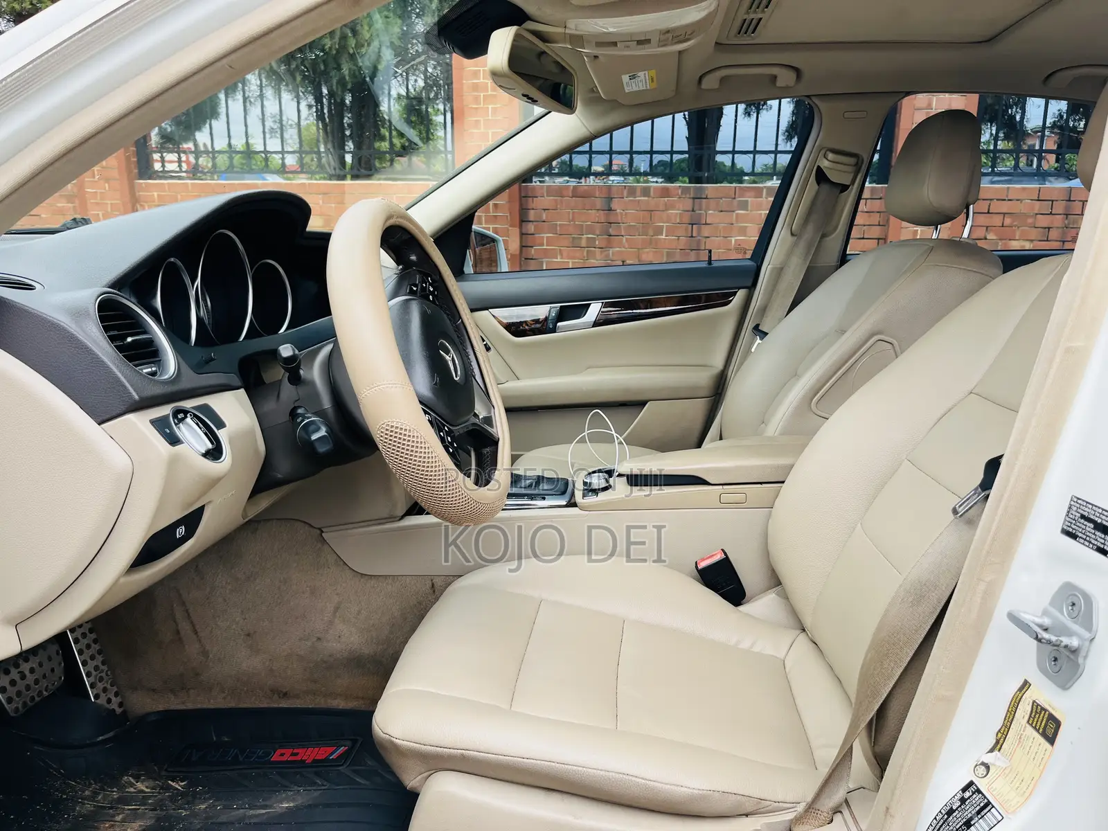 Mercedes-Benz C250 2014 White