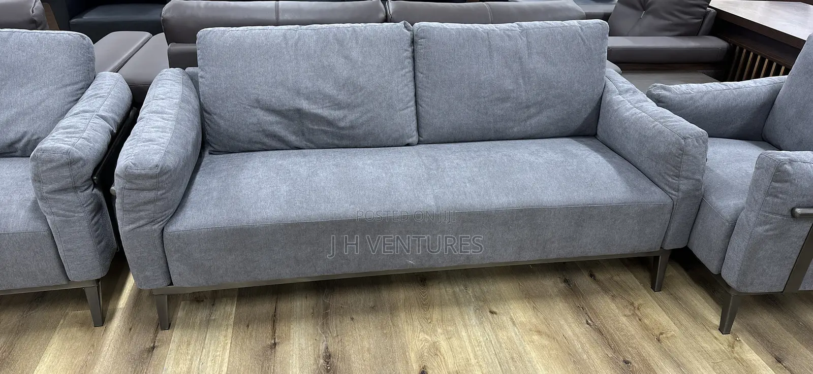 Office Sofa (3+1+1)