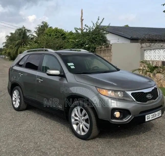 Kia Sorento 2011 Gray