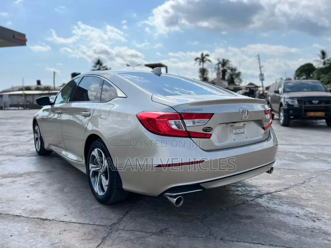 Honda Accord 2020 Gold