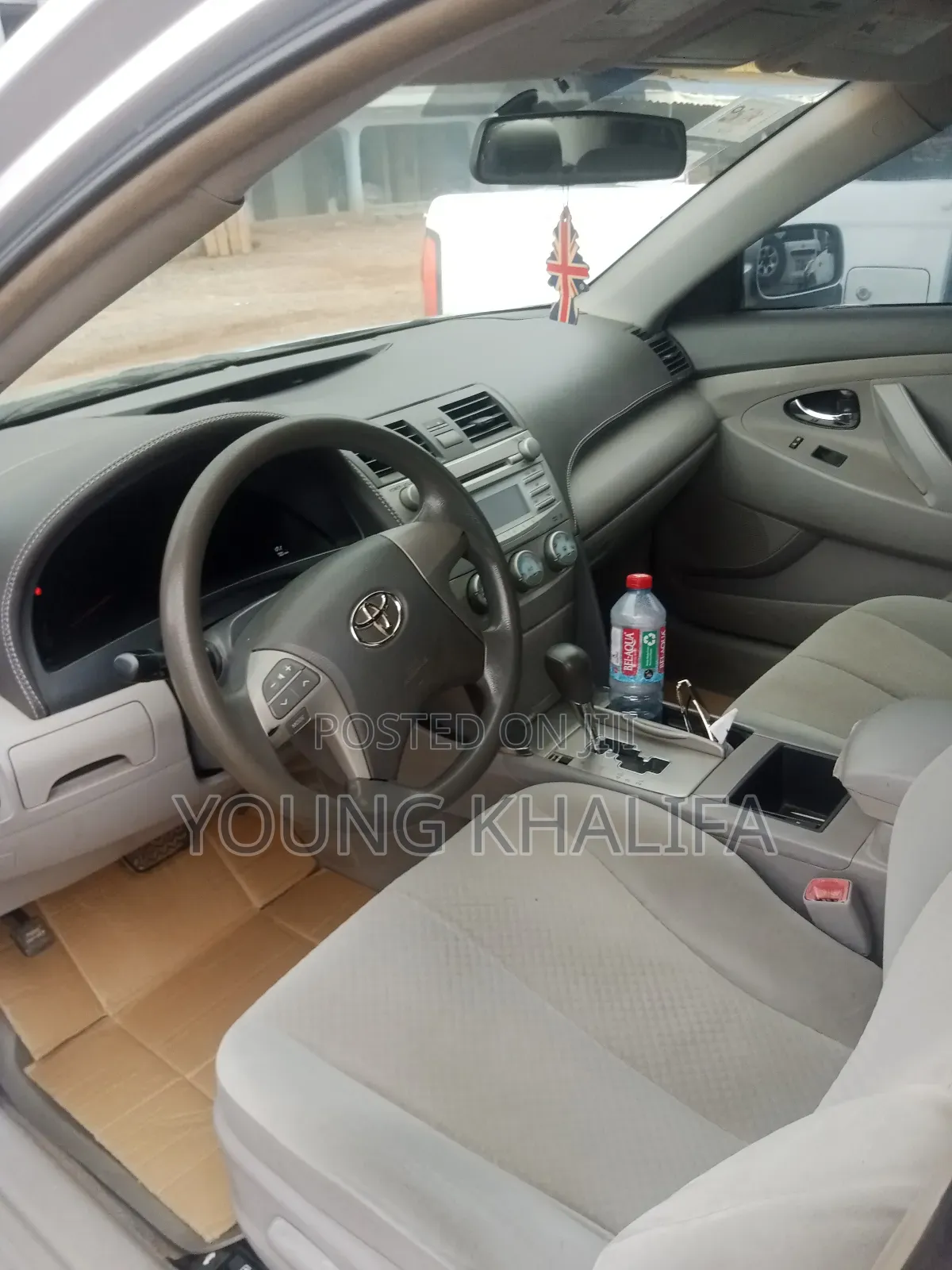 Toyota Camry 2010 Gold