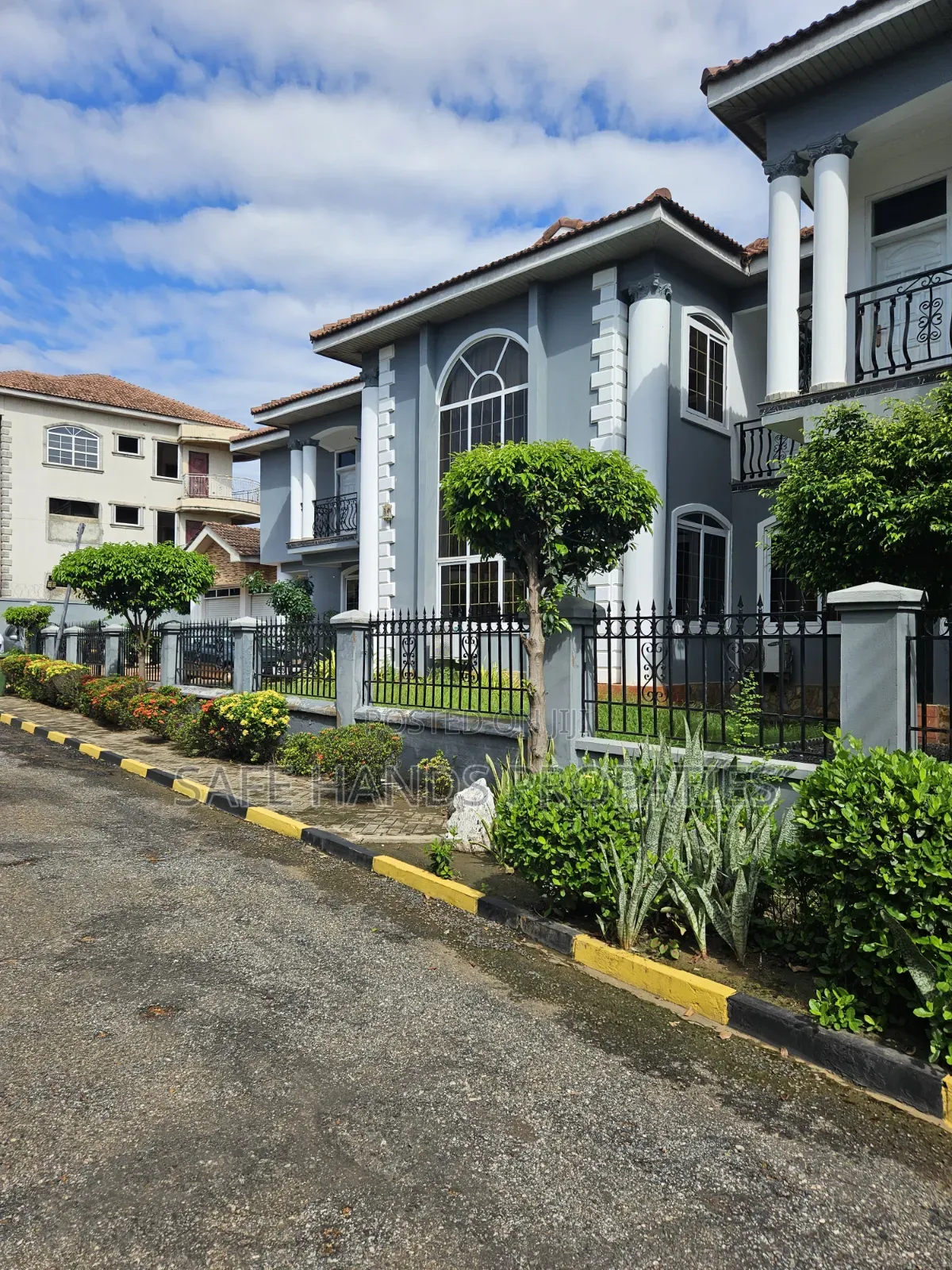 5bdrm House in Ntac, Accra Metropolitan for rent