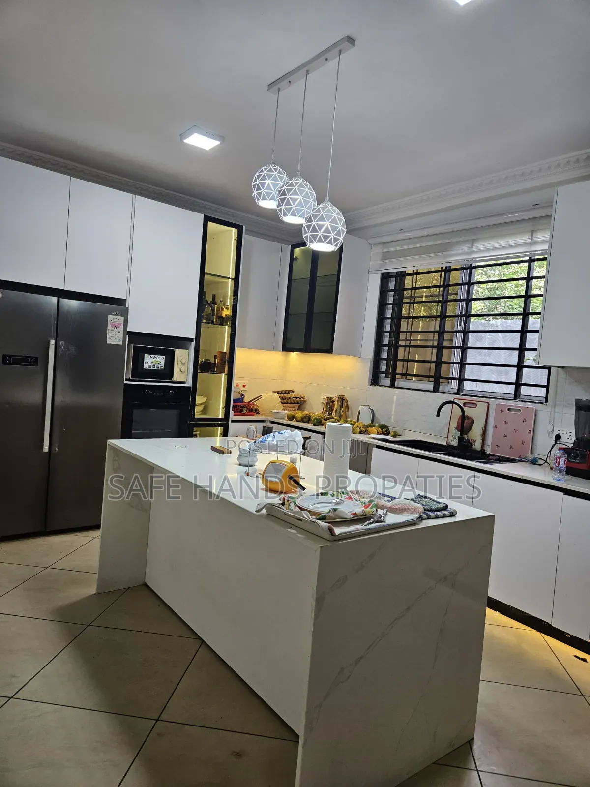5bdrm House in Ntac, Accra Metropolitan for rent
