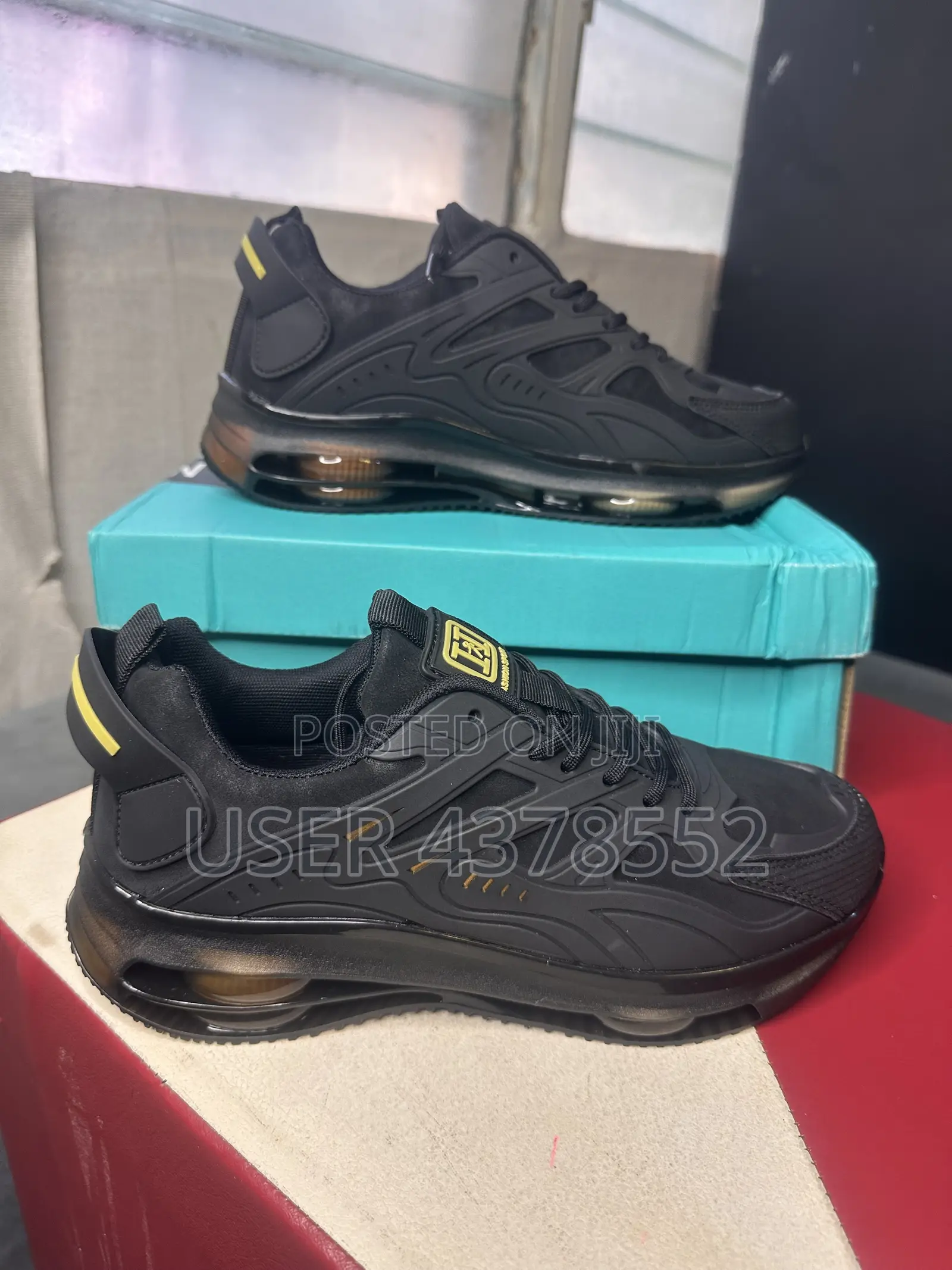 Contemporary Sneakers for Dripping