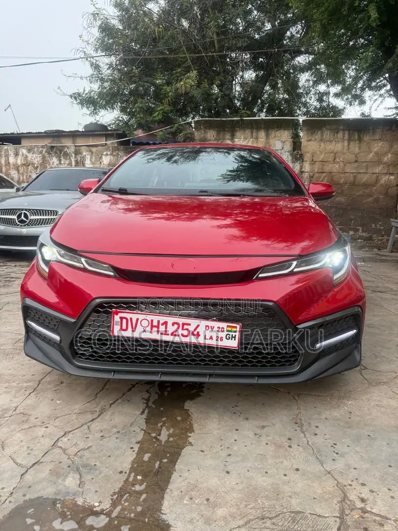 Toyota Corolla SE 2020 Red
