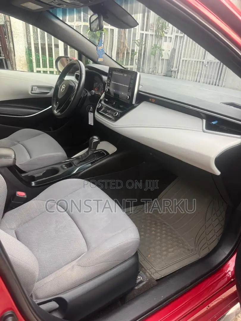 Toyota Corolla SE 2020 Red
