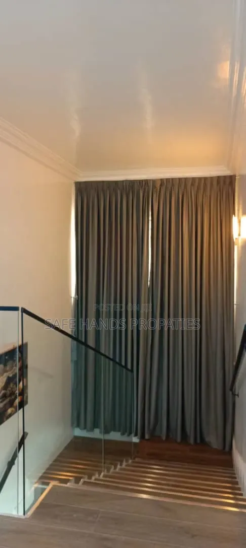 4bdrm House in Accra Metropolitan for sale