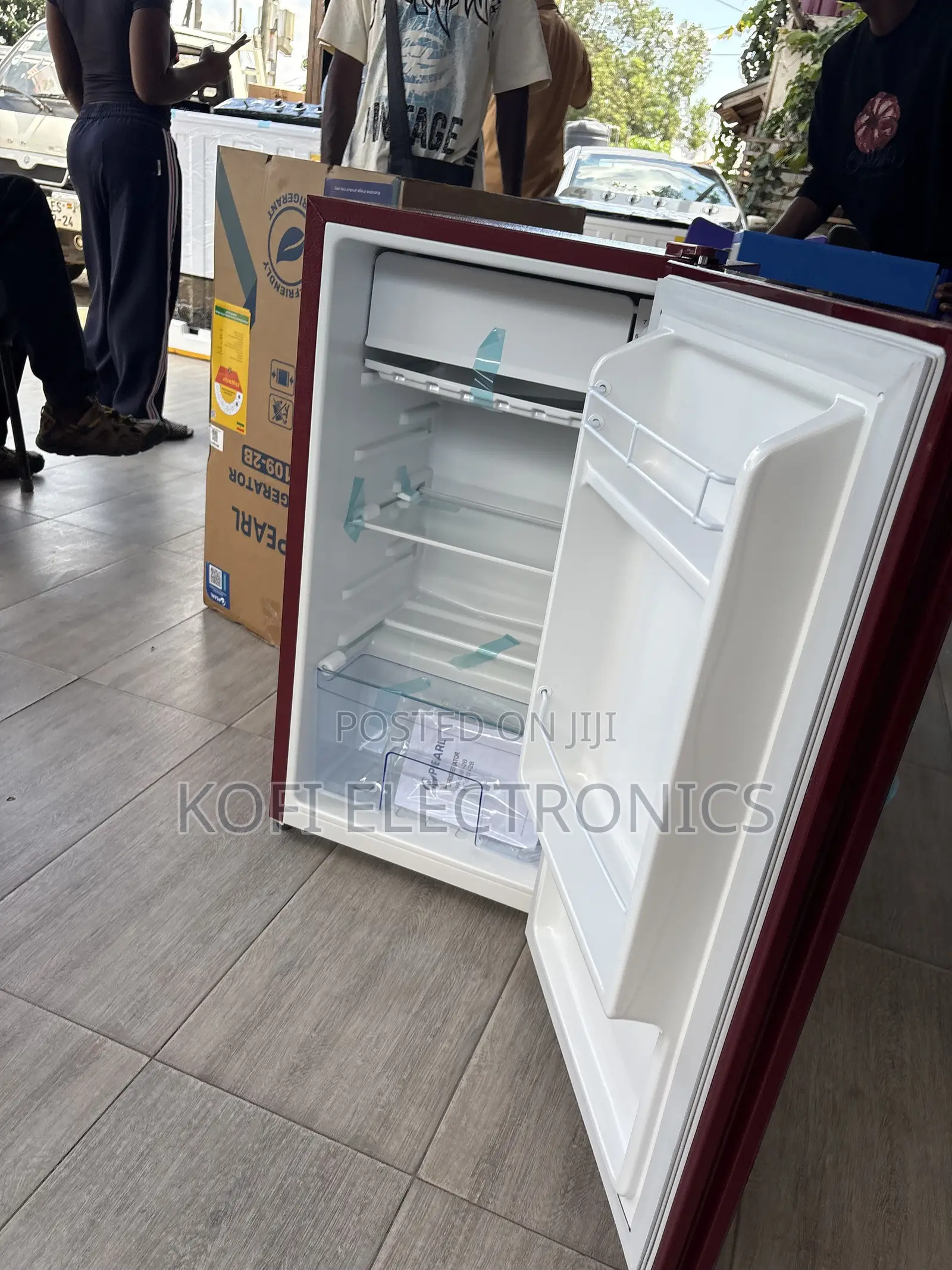 Pearl 80liters Table Top Fridge With a Seperate Chiller Compartment