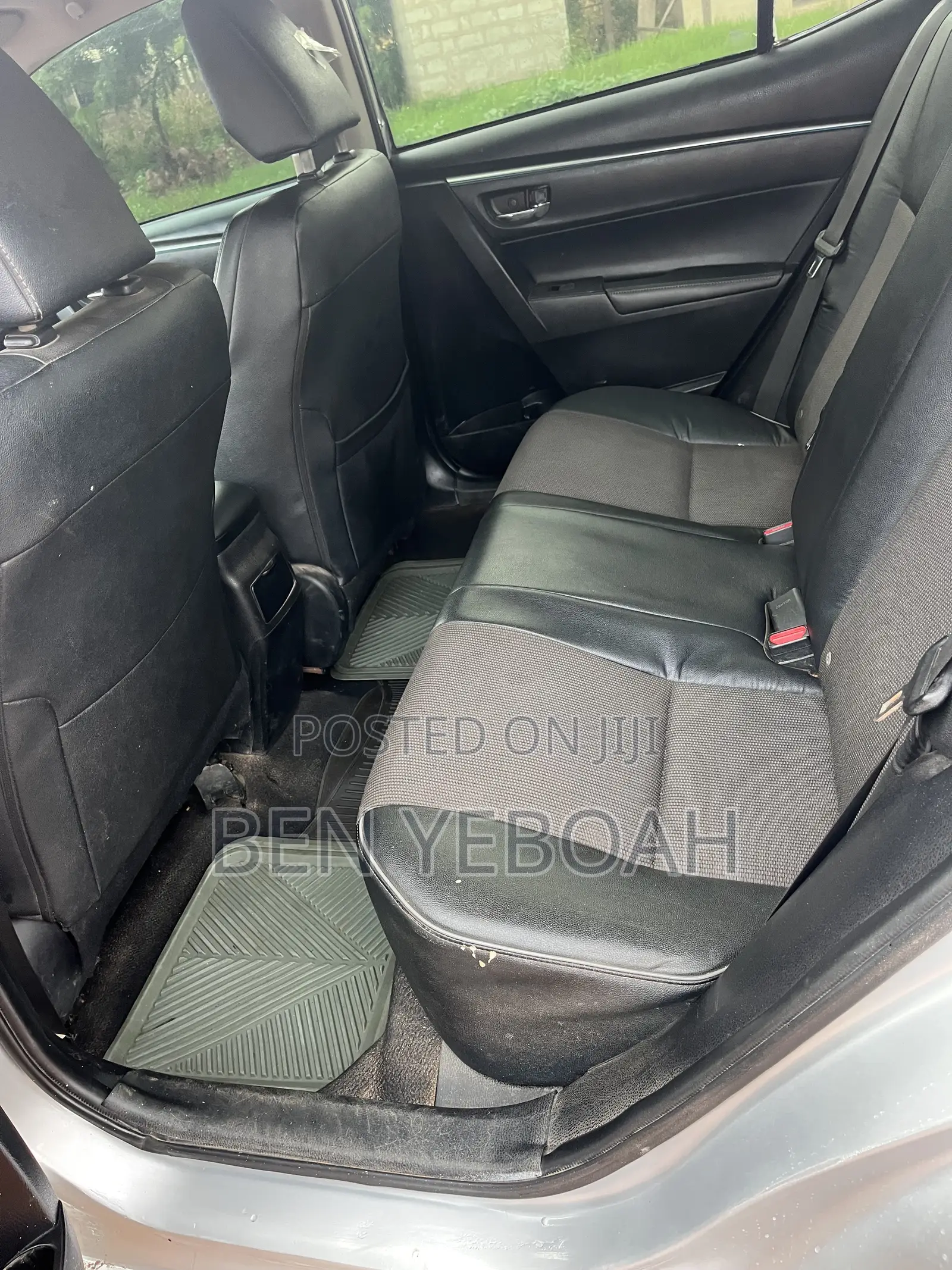 Toyota Corolla S 4dr Sedan (1.8L 4cyl CVT) 2014 Silver