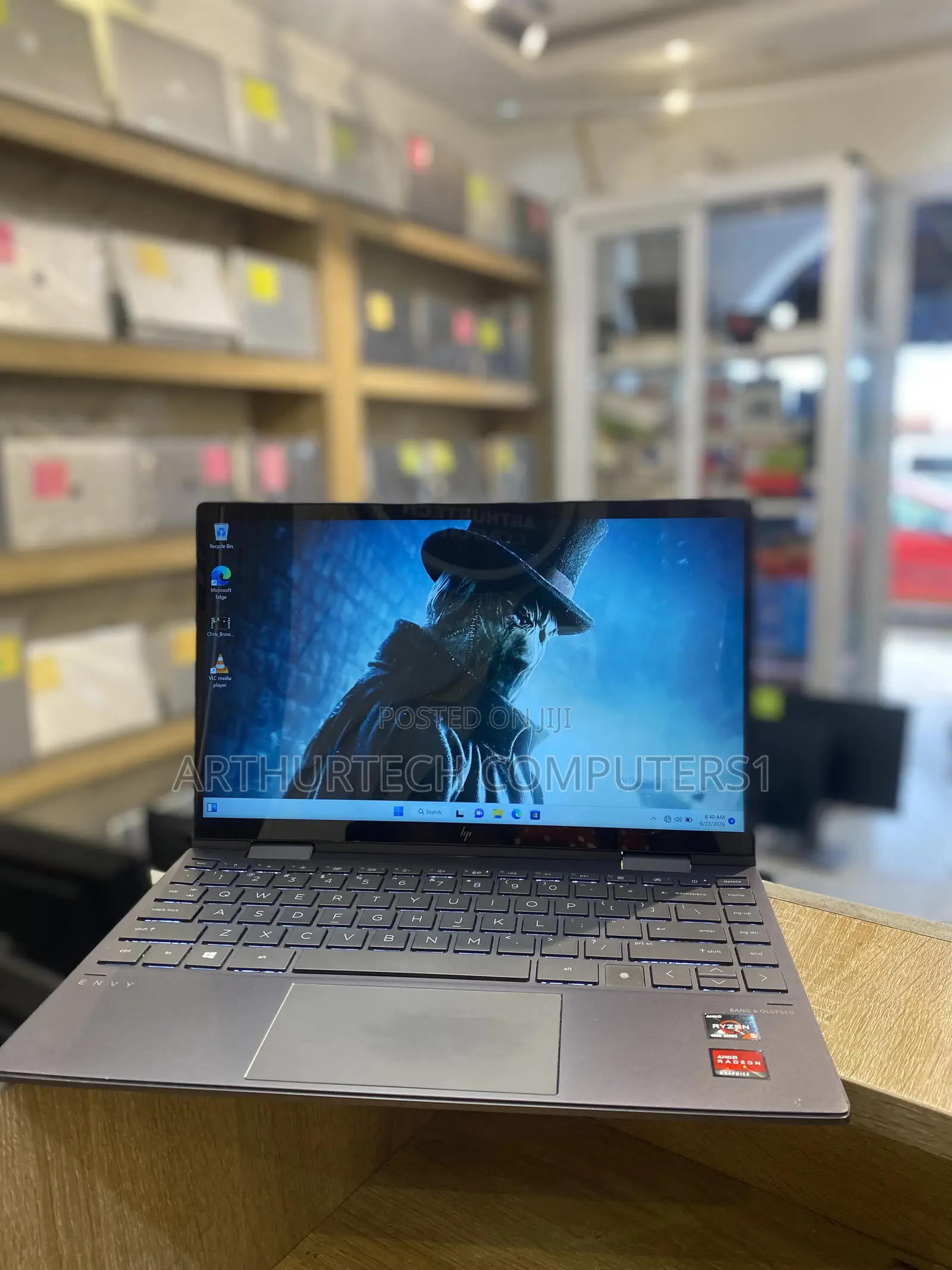 Laptop HP Envy X360 8GB AMD Ryzen 5 SSD 256GB