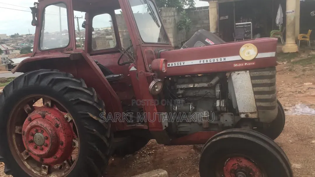 Massey Ferguson 165