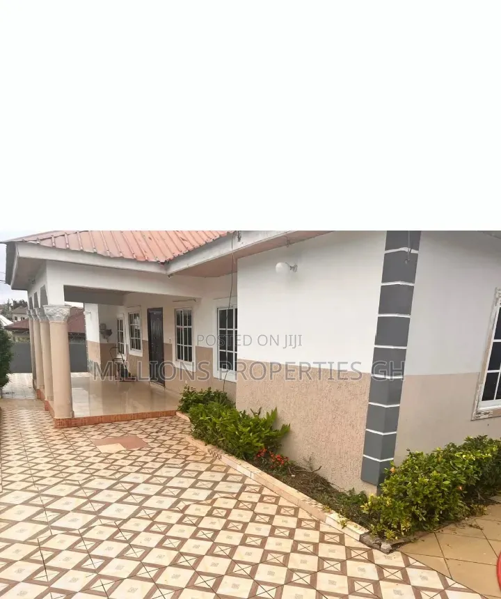 4bdrm House in Millions Properties, Kumasi Metropolitan for sale