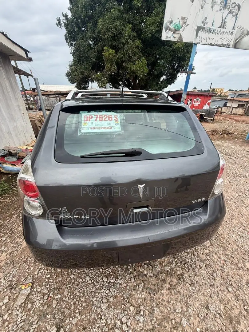 Pontiac Vibe 1.8L 2010 Gray