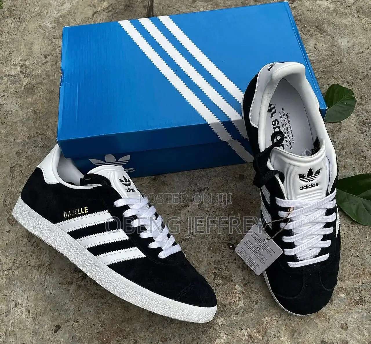 Original Adidas Gazelle Black/White