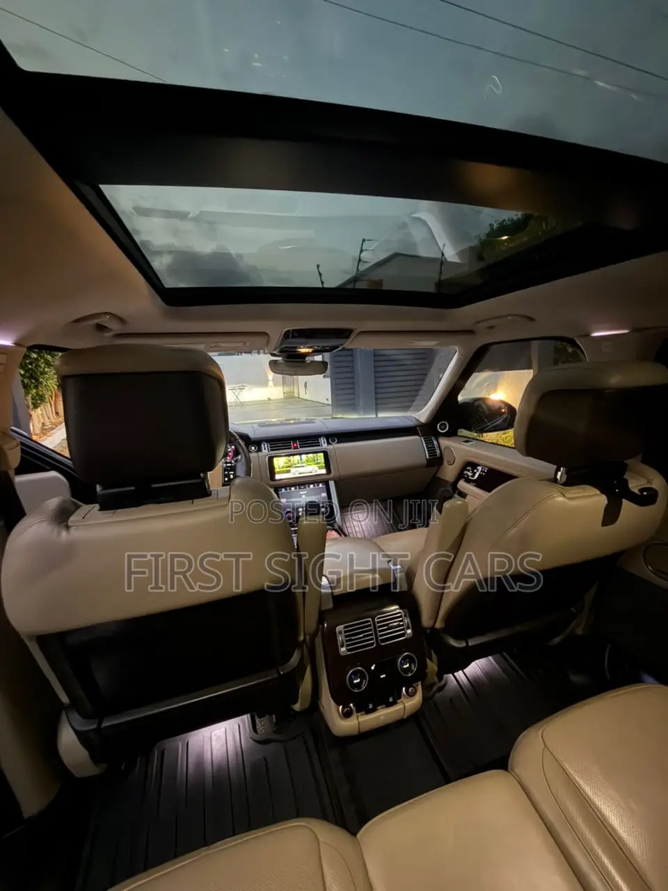 Land Rover Range Rover Vogue 2019 Blue