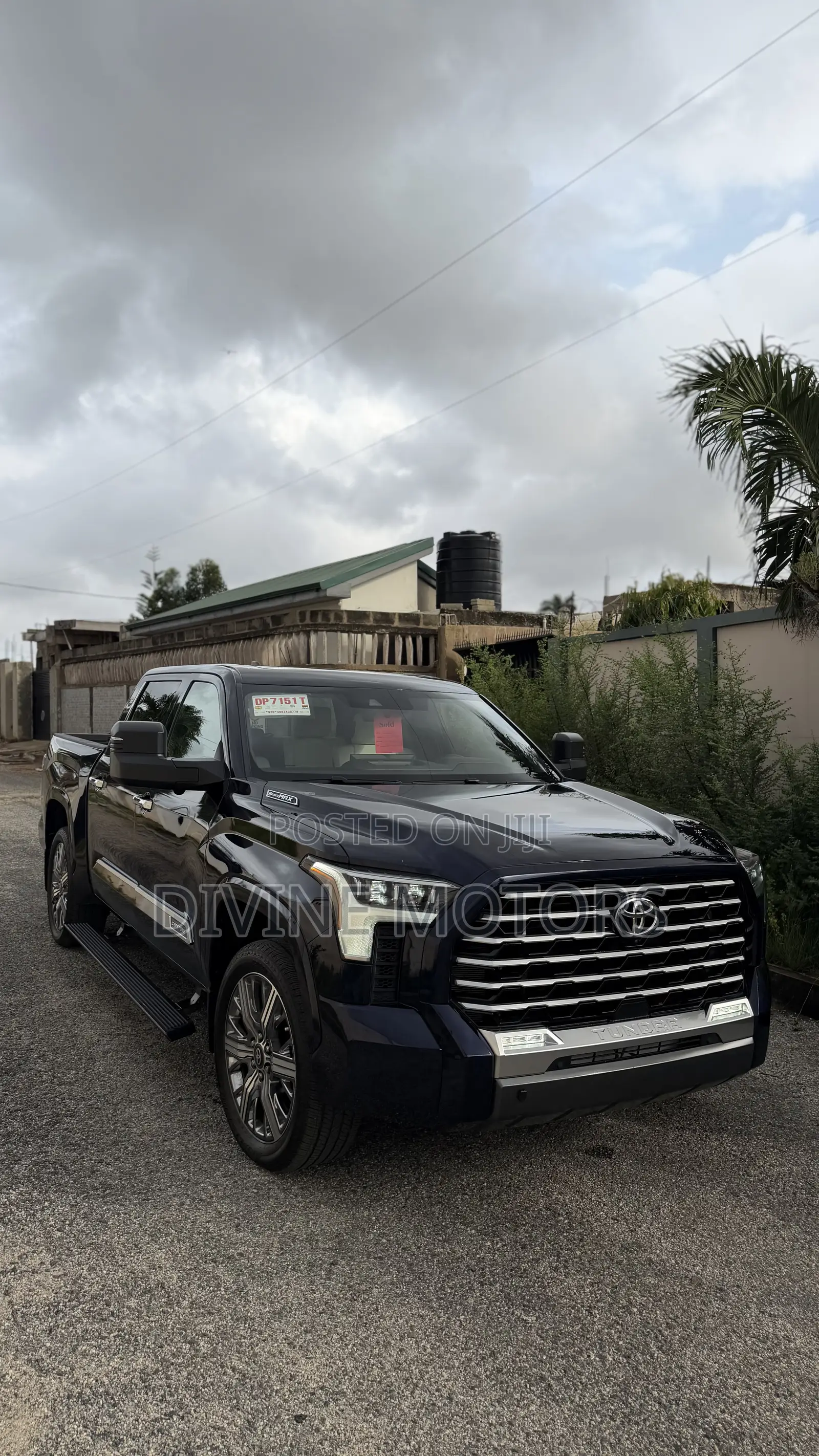 New Toyota Tundra Capstone CrewMax 4WD SB w/5.5' Bed (Hybrid) 2025 Blue