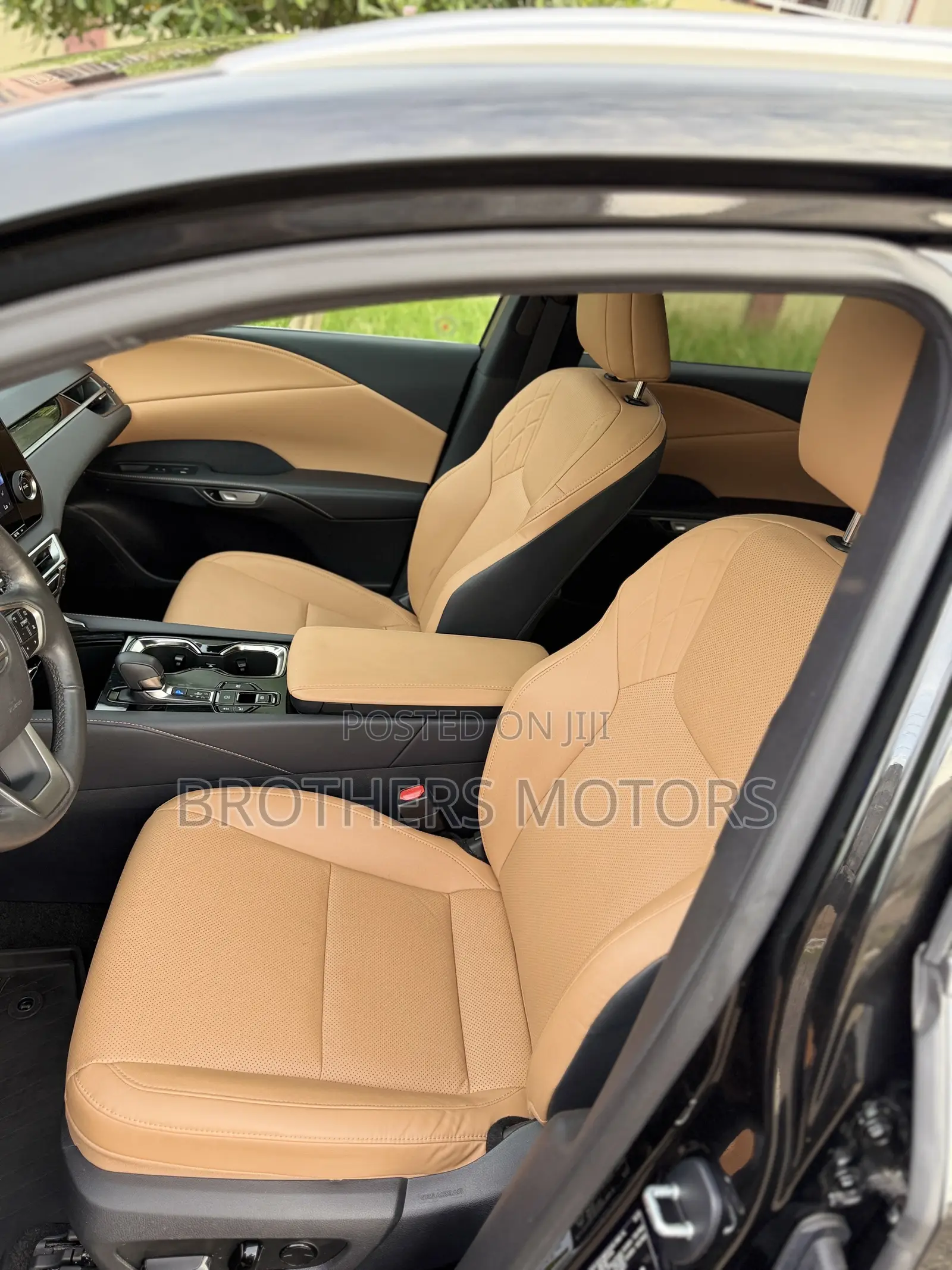 Lexus RX 350h Premium AWD 2023 Matt Black