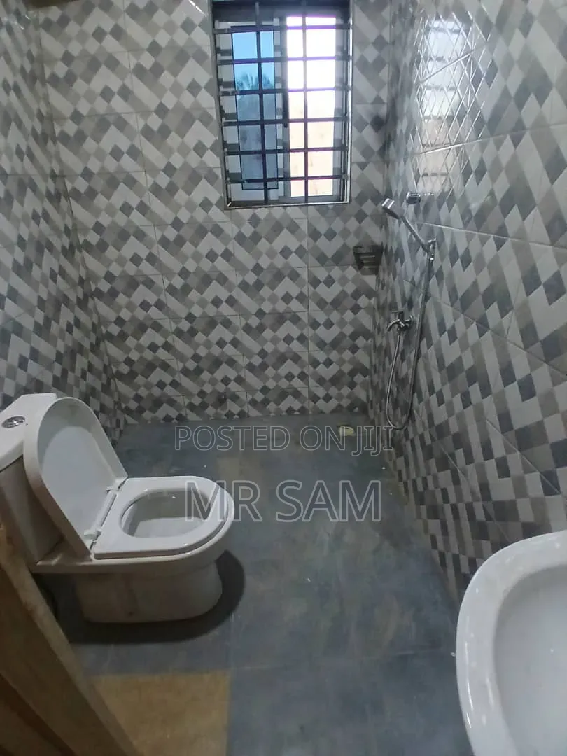 1bdrm Apartment in Sam Properties, Amasaman for rent