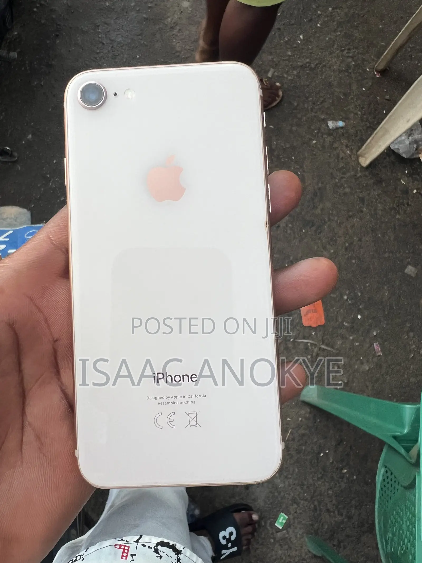 Apple iPhone 8 64 GB Gold