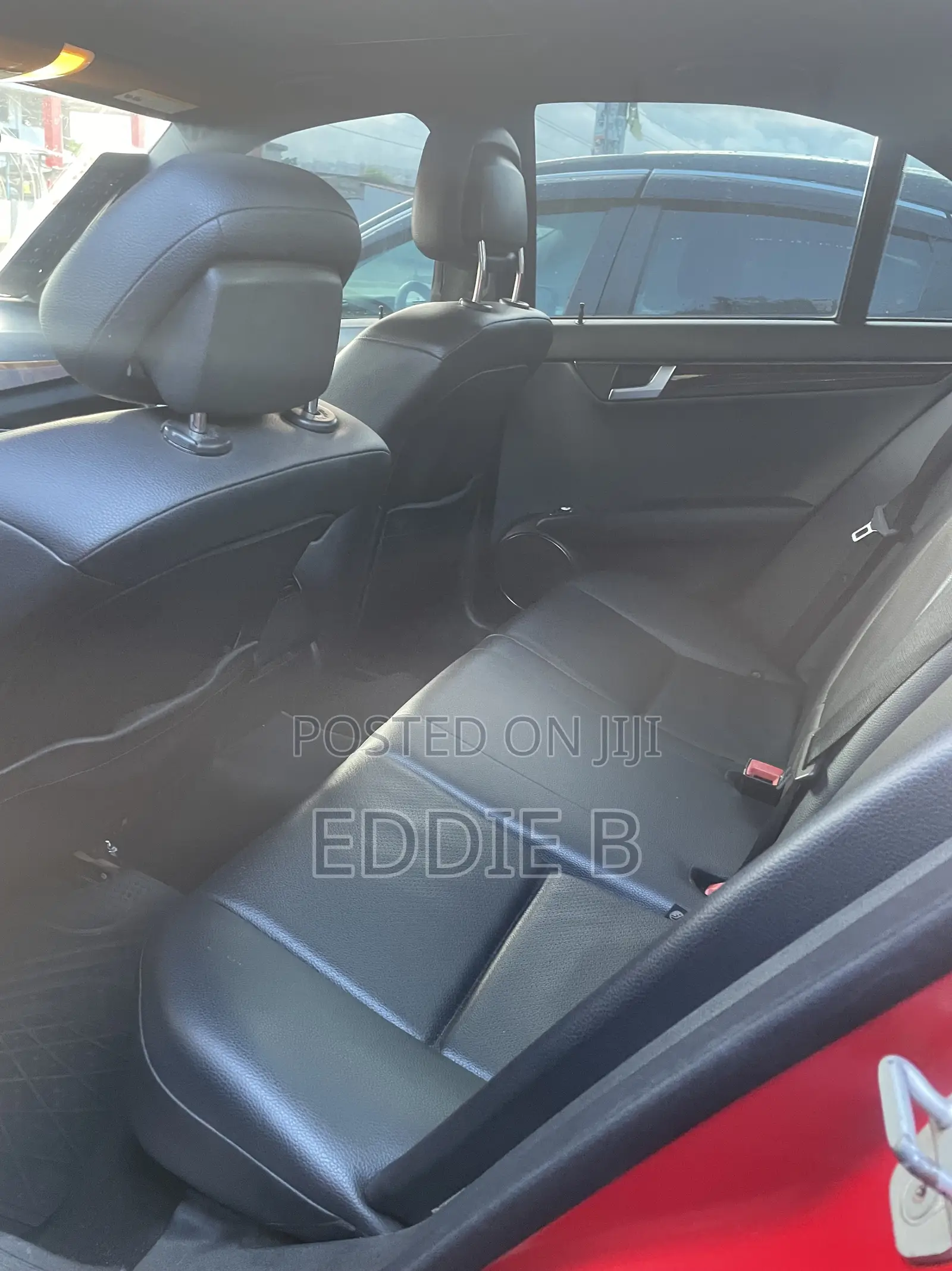 Mercedes-Benz C250 2013 Red