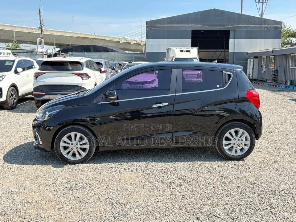 Chevrolet Spark ACTIV CVT 2017 Black