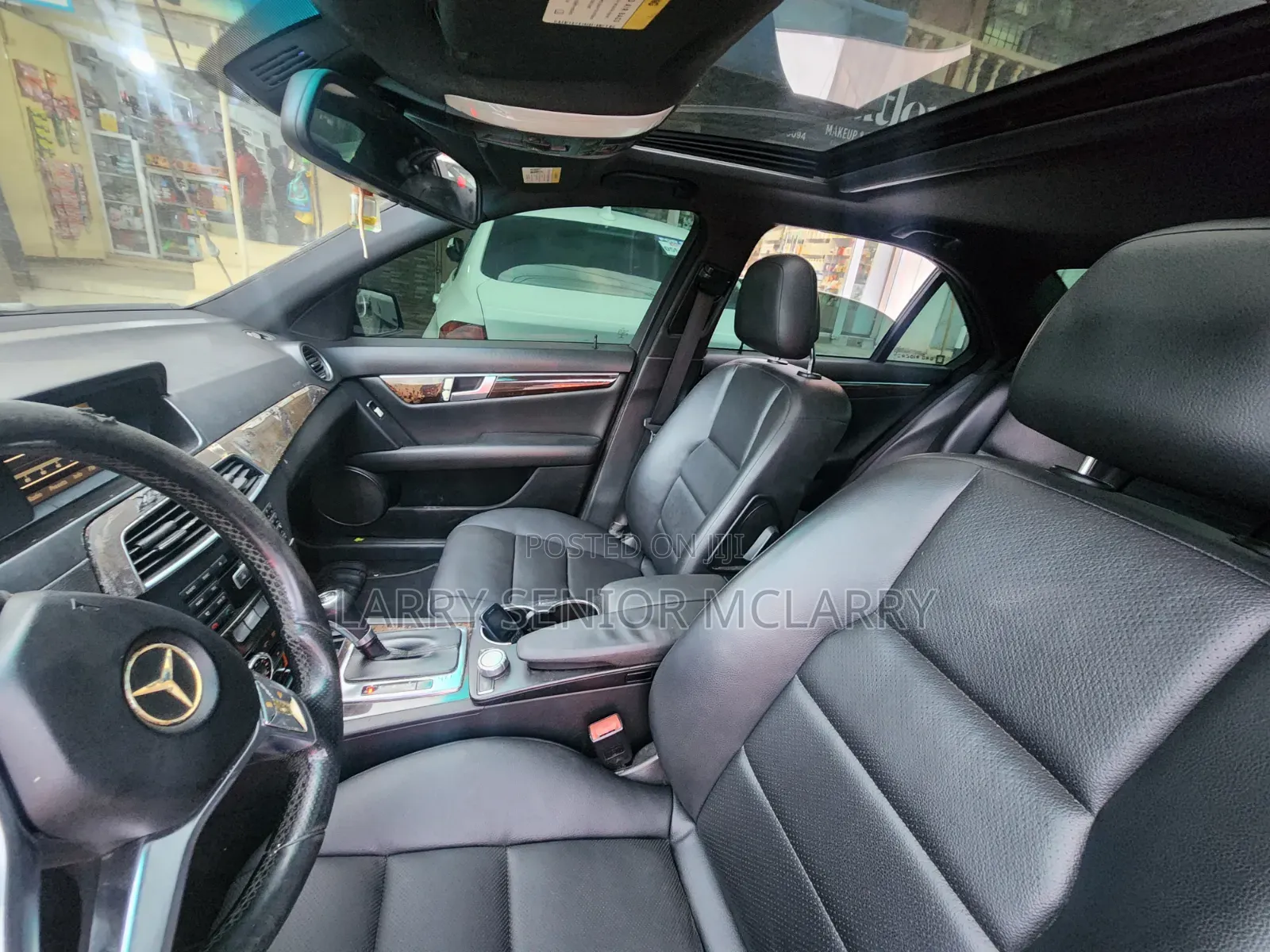 Mercedes-Benz C250 2014 Blue