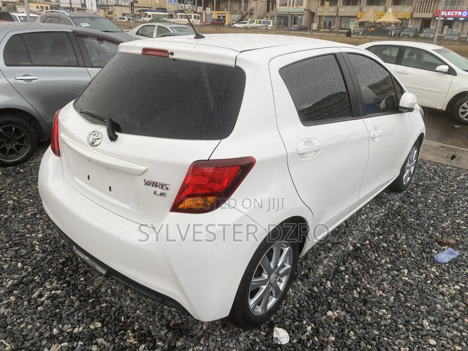 Toyota Yaris 2015 White