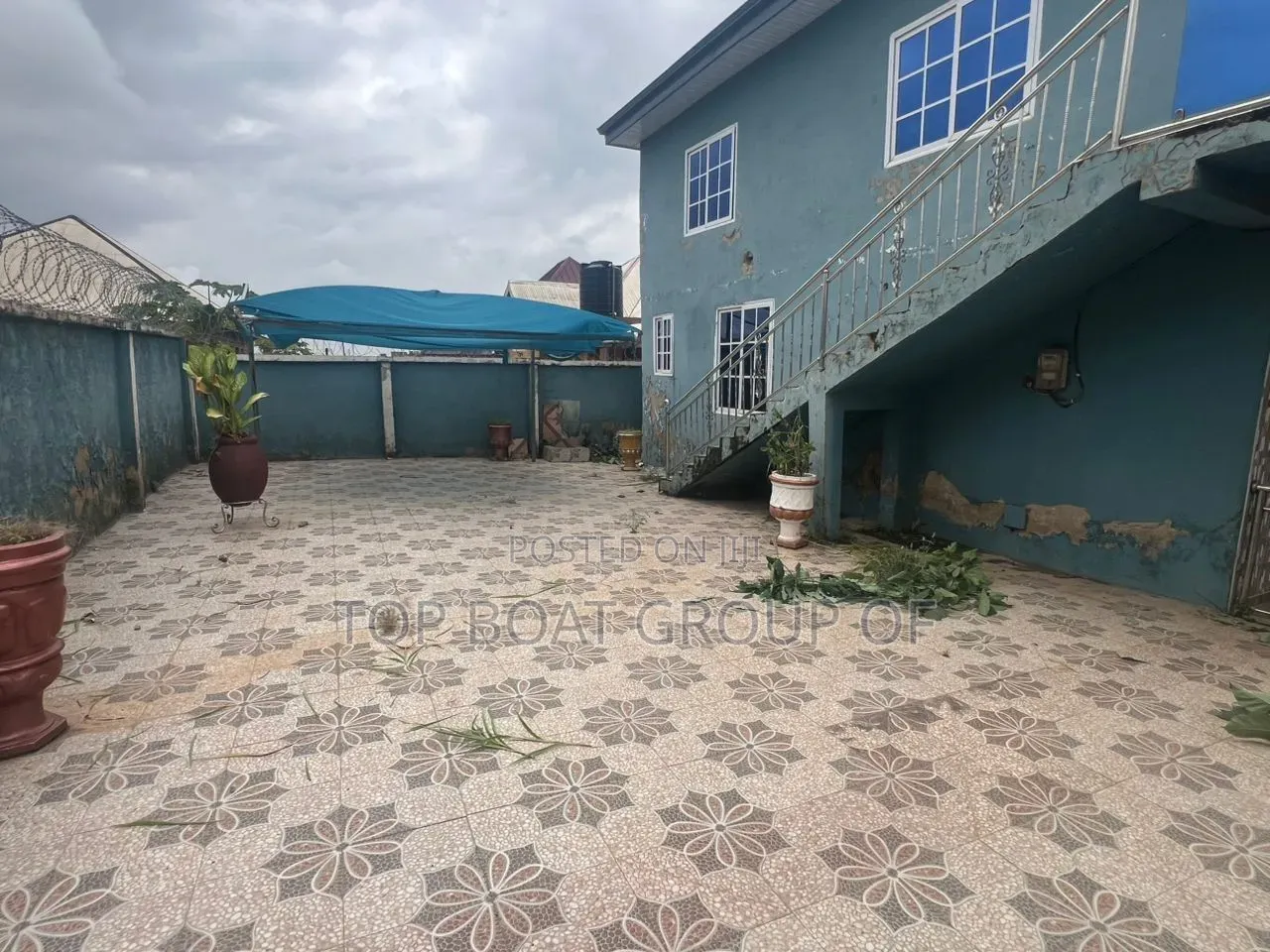 7bdrm House in Top-Boat Estate, Kumasi Metropolitan for sale