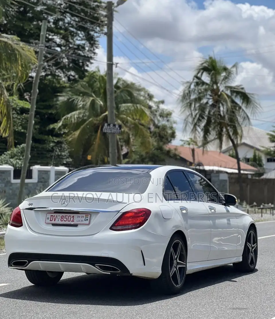 Mercedes-Benz C300 Base C300 AWD 4MATIC Sedan 2018 White