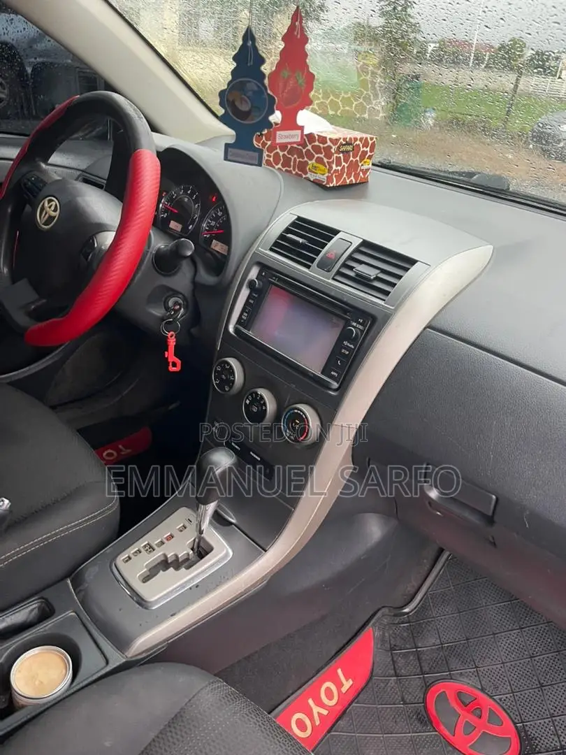 Toyota Corolla S 4dr Sedan (1.8L 4cyl 4A) 2013 Black
