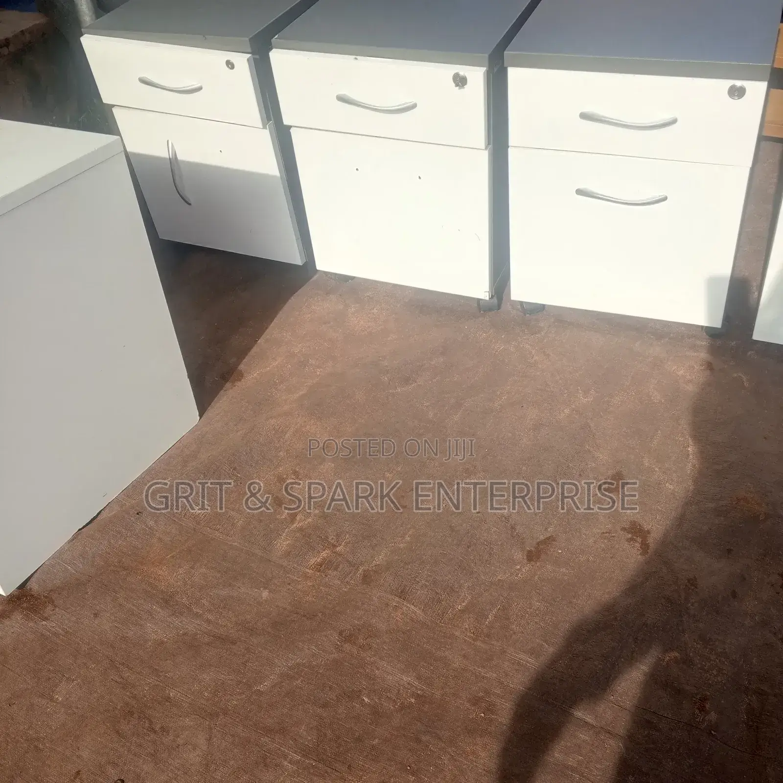 Bedside/Office Metal Drawers From Uk(used Very Neat)