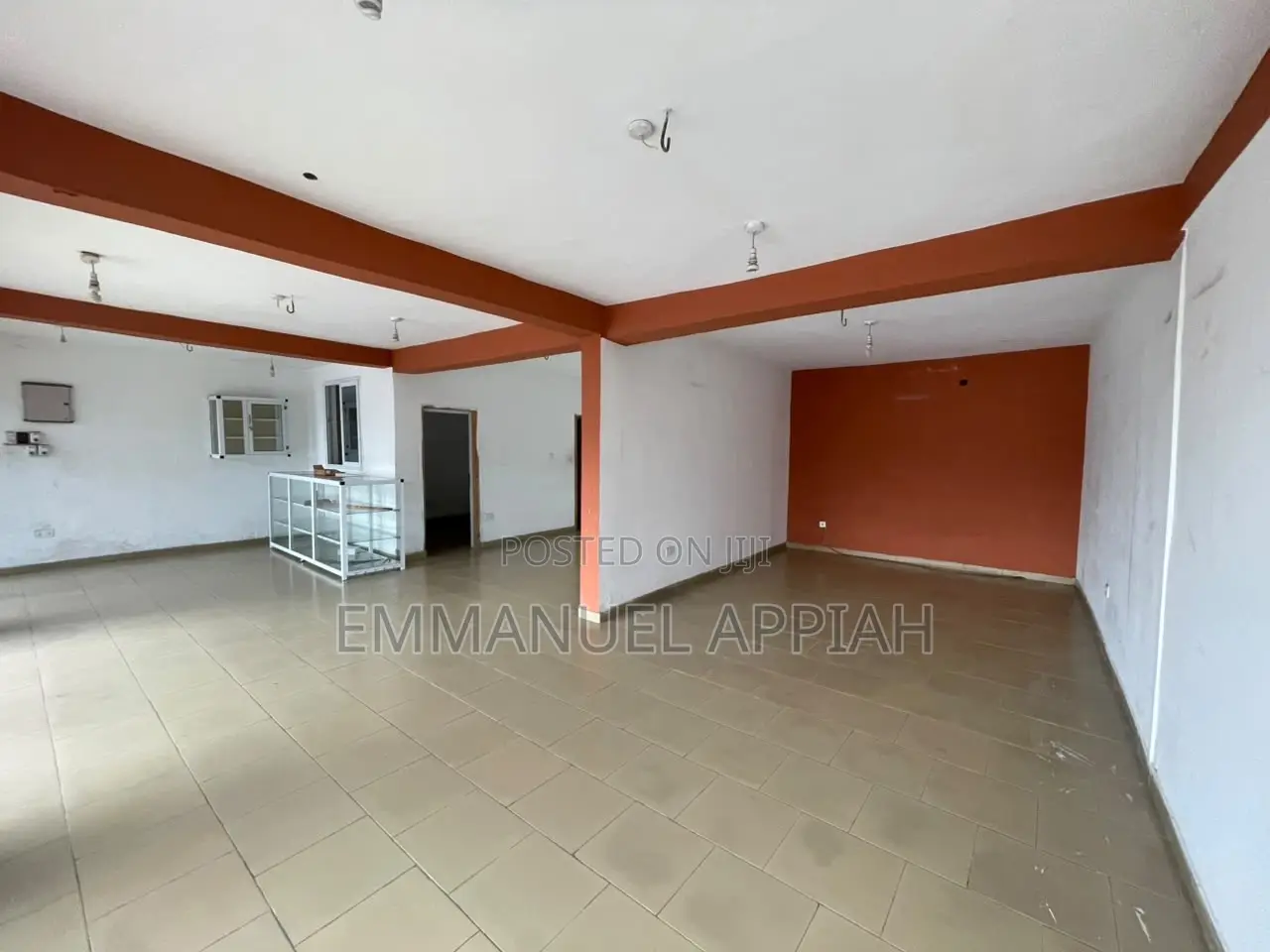 3 in 1 Shop for Rent at Awoshei -Nic