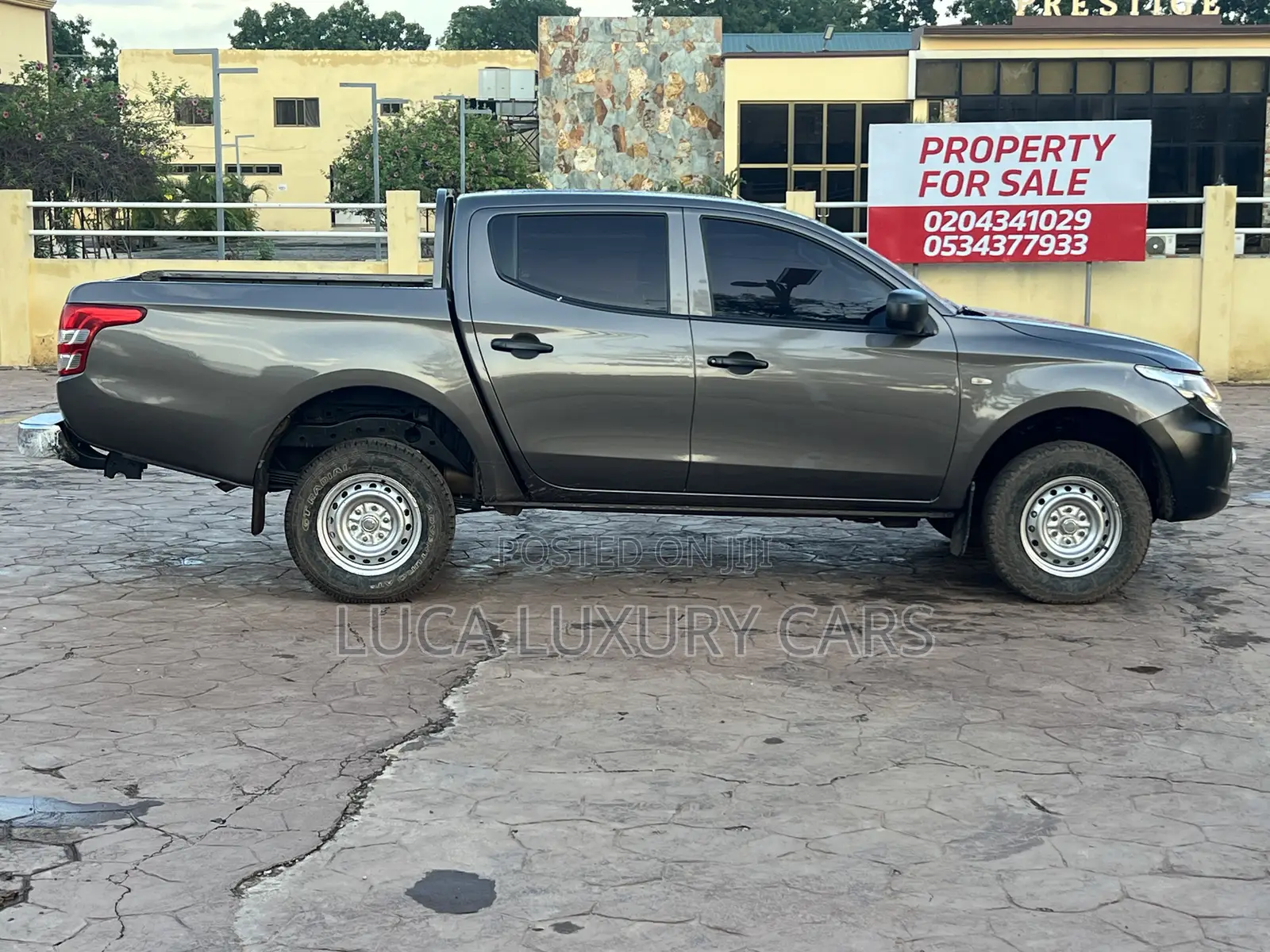 Mitsubishi L200 2016 Green