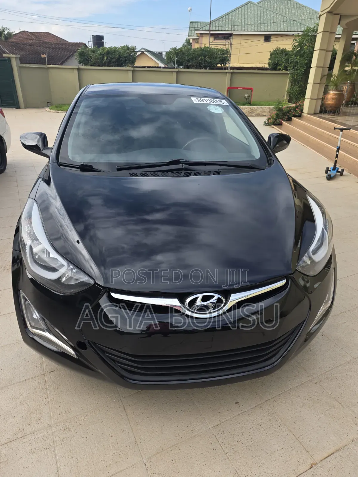 Hyundai Elantra SE Sedan FWD (1.8L 4cyl 6A) 2016 Black