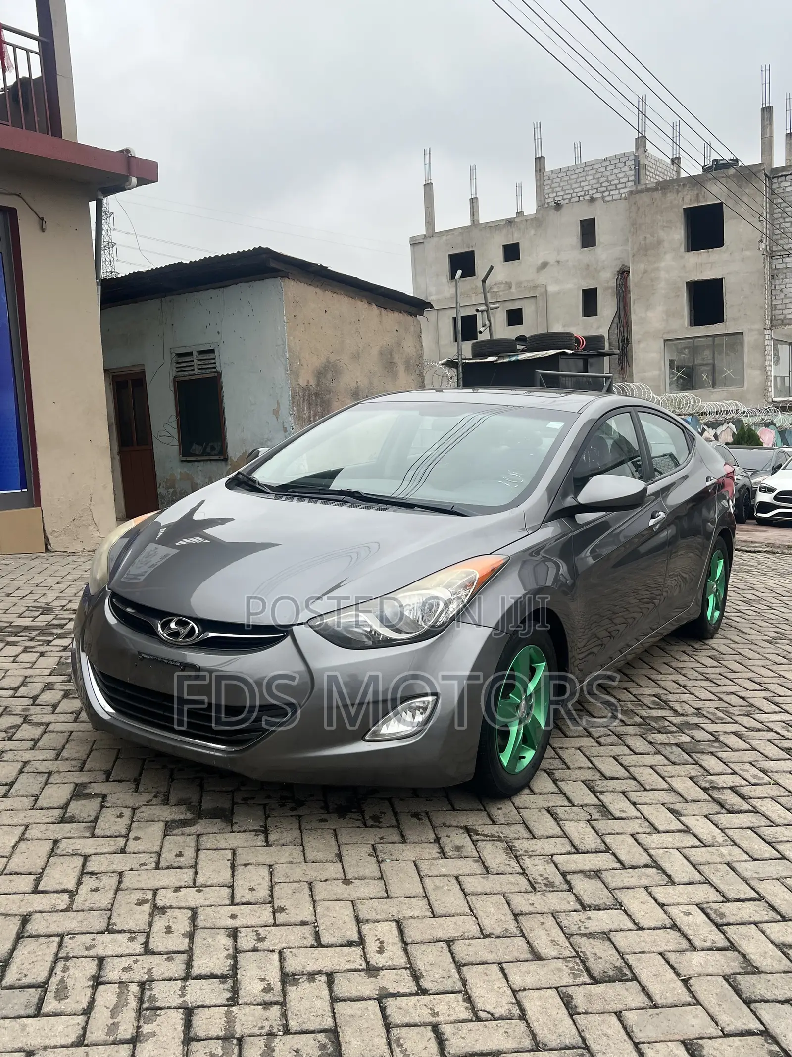 Hyundai Elantra Limited 2011 Gray