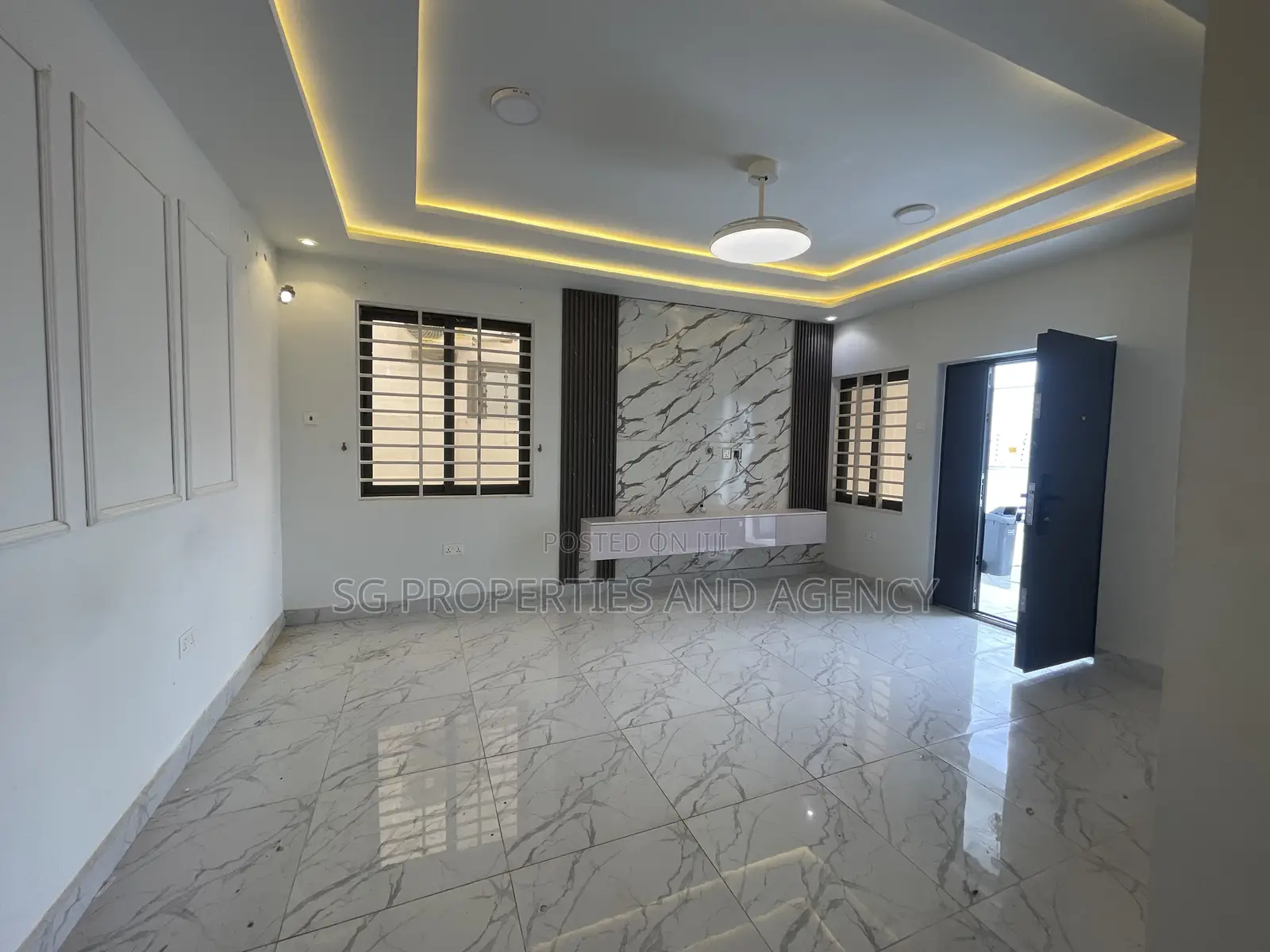 2bdrm House in Lashibi, Sakumono for sale