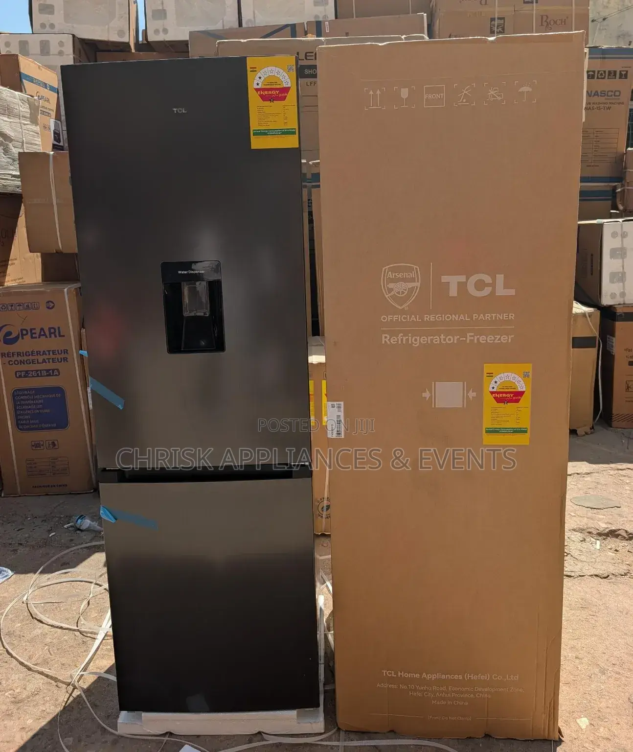 TCL F410bfg Bottom Freezer Refrigerator With Water Dispenser 309l