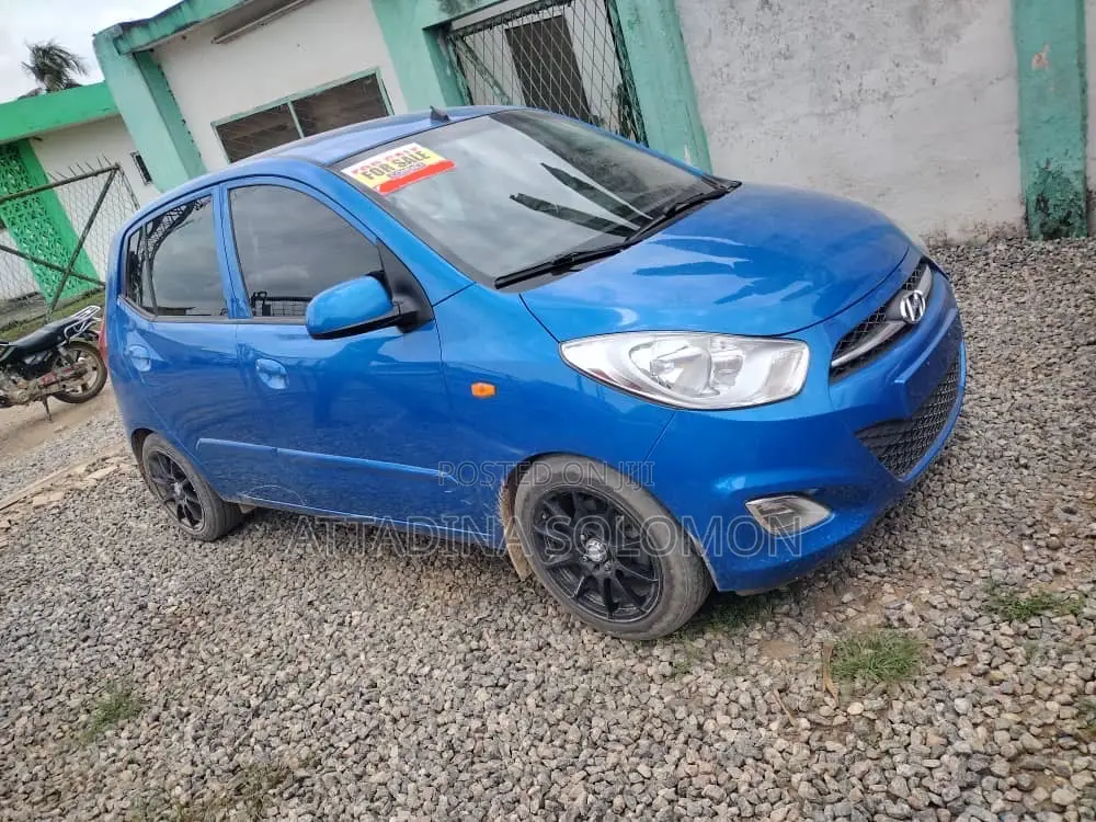 Hyundai I10 2013 Blue